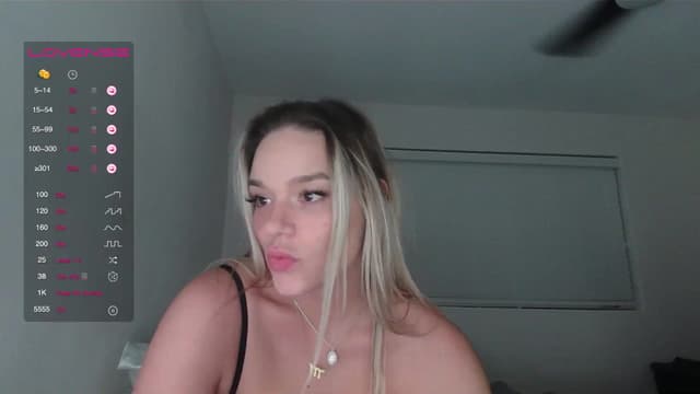Gallery image thumbnail from ed3nn's myfreecams stream on, 06/27/2023, 03:48 image 19 of 20