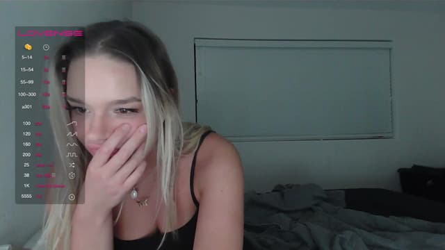 Gallery image thumbnail from ed3nn's myfreecams stream on, 06/27/2023, 03:48 image 15 of 20