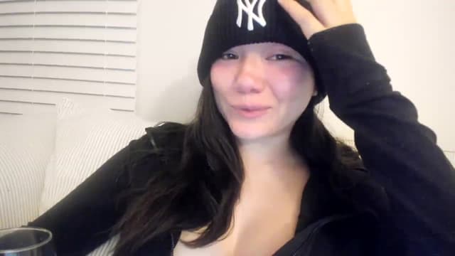 Gallery image thumbnail from imava's myfreecams stream on, 11/12/2023, 09:41 image 7 of 20