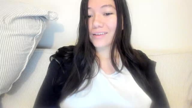 Gallery image thumbnail from imava's myfreecams stream on, 11/13/2023, 09:23 image 4 of 20
