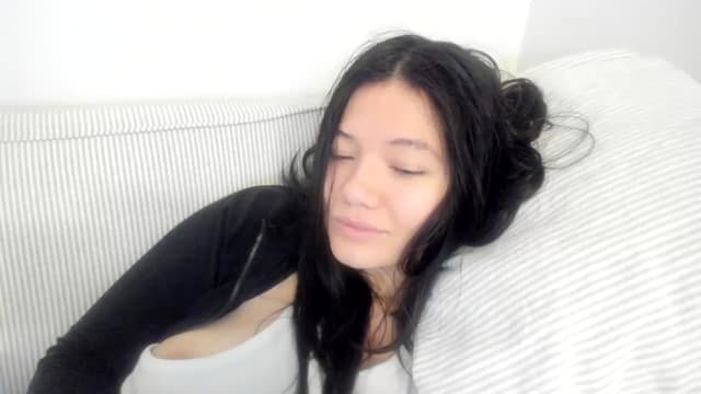Gallery image thumbnail from imava's myfreecams stream on, 11/13/2023, 13:56 image 20 of 20
