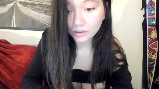 Gallery image thumbnail from imava's myfreecams stream on, 11/22/2023, 17:55 image 13 of 20