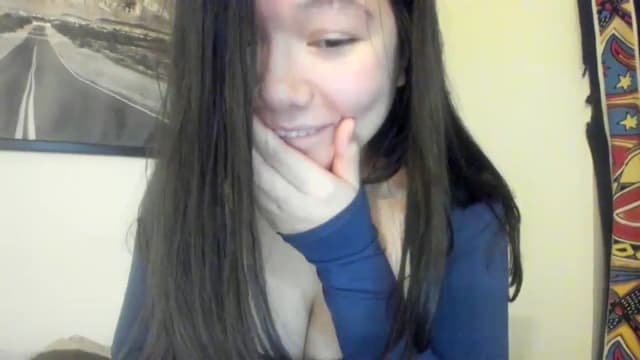 Gallery image thumbnail from imava's myfreecams stream on, 12/04/2023, 19:21 image 8 of 20