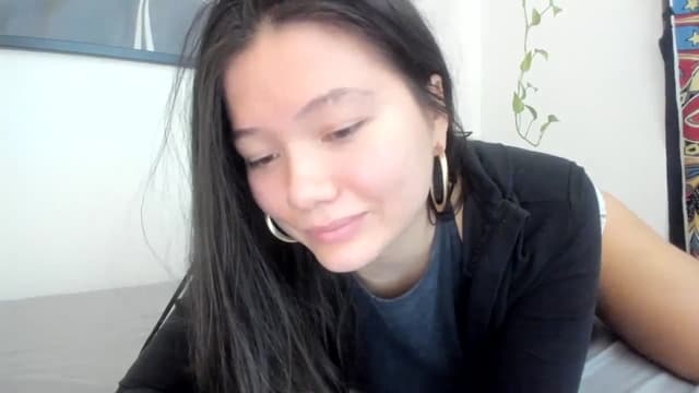 Gallery image thumbnail from imava's myfreecams stream on, 12/08/2023, 17:43 image 19 of 20