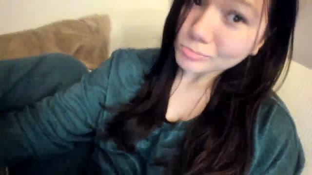 Gallery image thumbnail from imava's myfreecams stream on, 01/03/2024, 08:34 image 13 of 20