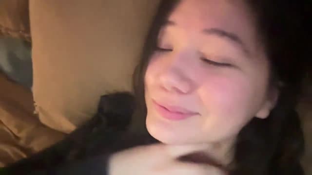 Gallery image thumbnail from imava's myfreecams stream on, 01/30/2024, 13:39 image 11 of 20