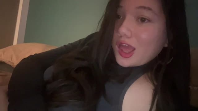 Gallery image thumbnail from imava's myfreecams stream on, 02/17/2024, 10:13 image 16 of 20