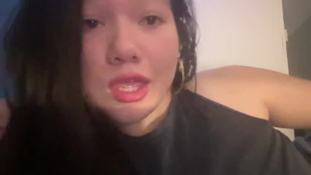 Gallery image thumbnail from imava's myfreecams stream on, 02/25/2024, 17:11 image 11 of 20
