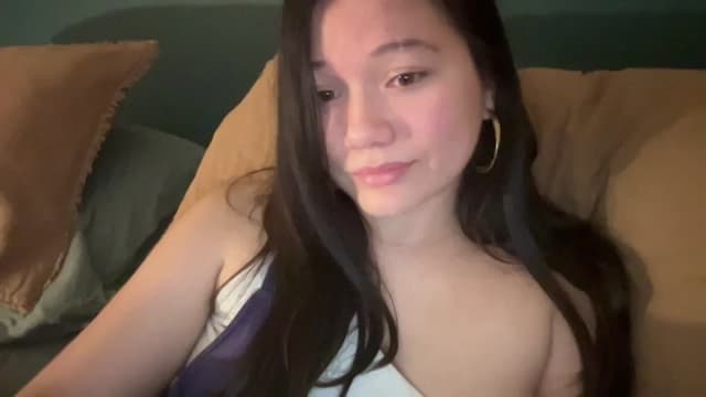Gallery image thumbnail from imava's myfreecams stream on, 03/25/2024, 06:51 image 17 of 20
