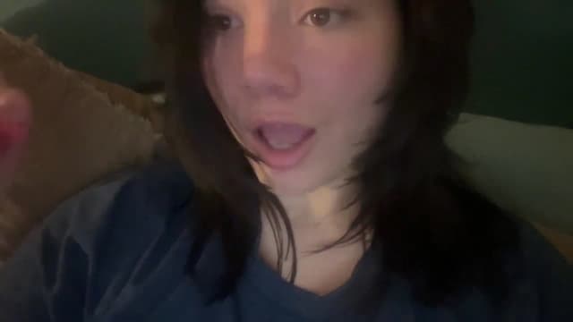 Gallery image thumbnail from imava's myfreecams stream on, 04/29/2024, 07:14 image 14 of 20