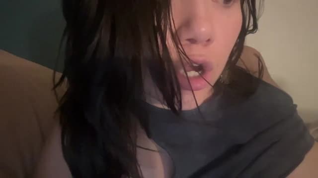 Gallery image thumbnail from imava's myfreecams stream on, 05/02/2024, 03:10 image 19 of 20