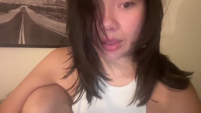 Gallery image thumbnail from imava's myfreecams stream on, 05/04/2024, 08:09 image 17 of 20