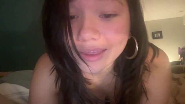 Gallery image thumbnail from imava's myfreecams stream on, 05/08/2024, 07:01 image 16 of 20