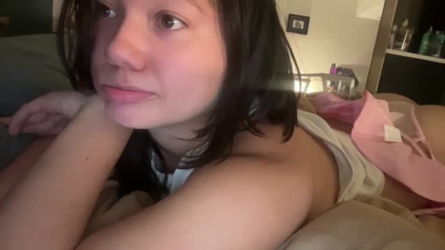 Gallery image thumbnail from imava's myfreecams stream on, 05/10/2024, 01:54 image 7 of 20