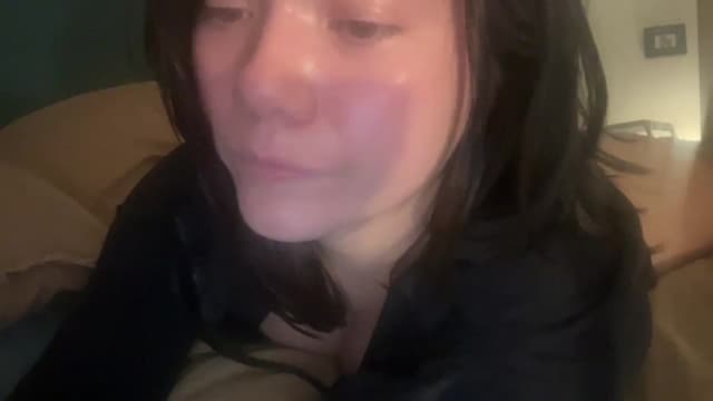 Gallery image thumbnail from imava's myfreecams stream on, 05/13/2024, 08:00 image 17 of 20