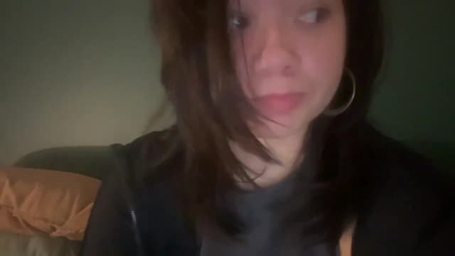 Gallery image thumbnail from imava's myfreecams stream on, 05/17/2024, 21:37 image 1 of 20