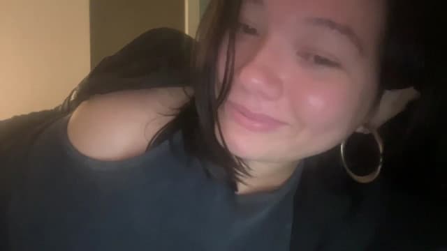 Gallery image thumbnail from imava's myfreecams stream on, 05/17/2024, 21:37 image 10 of 20