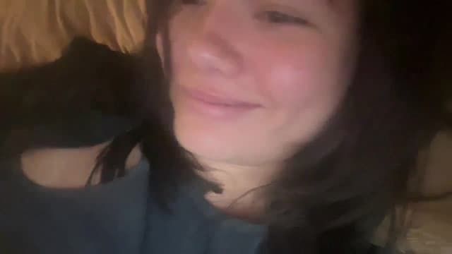Gallery image thumbnail from imava's myfreecams stream on, 05/17/2024, 21:37 image 14 of 20