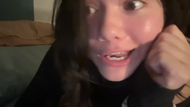 Gallery image thumbnail from imava's myfreecams stream on, 05/18/2024, 08:41 image 14 of 20