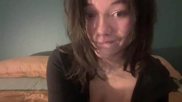 Gallery image thumbnail from imava's myfreecams stream on, 05/20/2024, 08:16 image 15 of 20