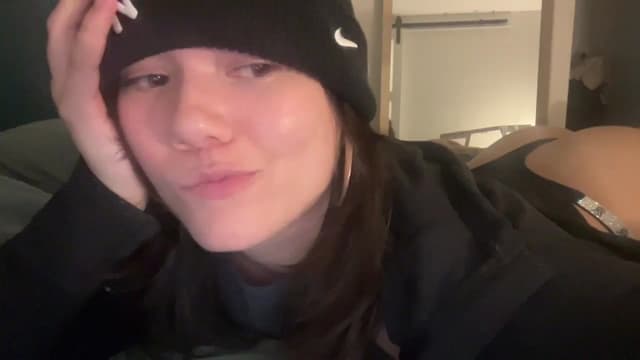Gallery image thumbnail from imava's myfreecams stream on, 06/04/2024, 13:56 image 18 of 20