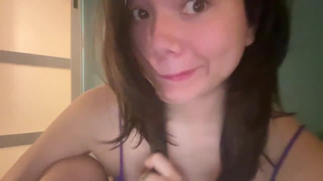 Gallery image thumbnail from imava's myfreecams stream on, 06/05/2024, 23:48 image 5 of 20