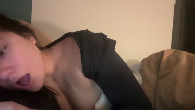 Gallery image thumbnail from imava's myfreecams stream on, 06/09/2024, 01:52 image 20 of 20