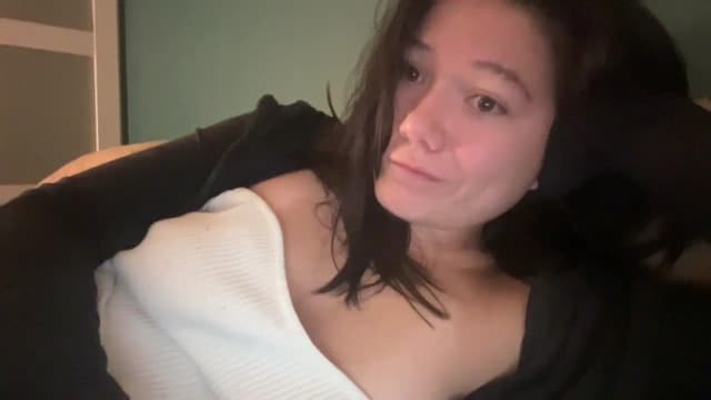 Gallery image thumbnail from imava's myfreecams stream on, 06/09/2024, 03:30 image 2 of 20