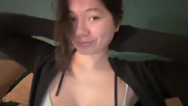 Gallery image thumbnail from imava's myfreecams stream on, 06/09/2024, 23:21 image 1 of 20