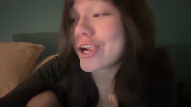 Gallery image thumbnail from imava's myfreecams stream on, 06/10/2024, 03:02 image 7 of 20