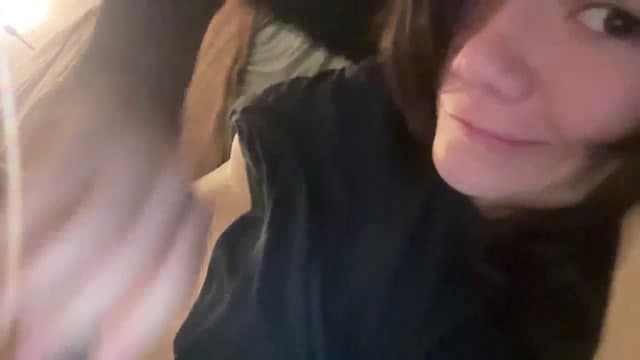 Gallery image thumbnail from imava's myfreecams stream on, 06/12/2024, 20:55 image 7 of 20