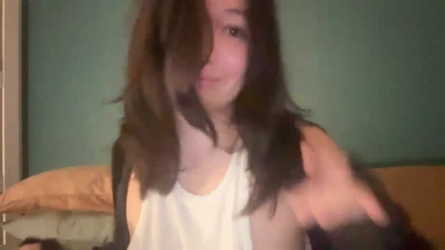 Gallery image thumbnail from imava's myfreecams stream on, 07/05/2024, 23:11 image 2 of 20