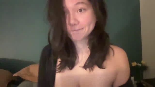 Gallery image thumbnail from imava's myfreecams stream on, 07/07/2024, 08:06 image 5 of 20