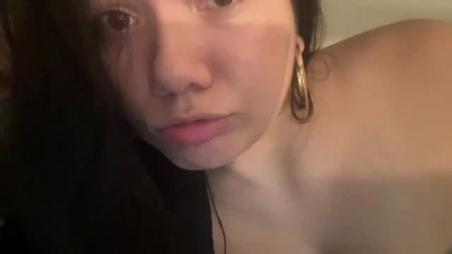 Gallery image thumbnail from imava's myfreecams stream on, 10/14/2024, 10:43 image 14 of 20