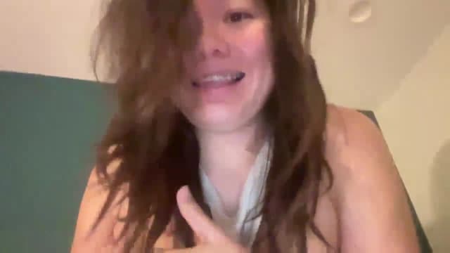 Gallery image thumbnail from imava's myfreecams stream on, 11/16/2024, 06:10 image 17 of 20