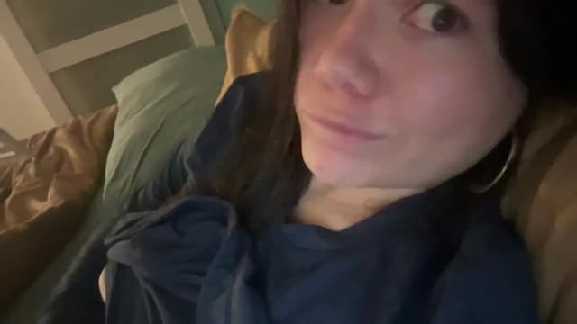 Gallery image thumbnail from imava's myfreecams stream on, 12/07/2024, 12:53 image 17 of 20
