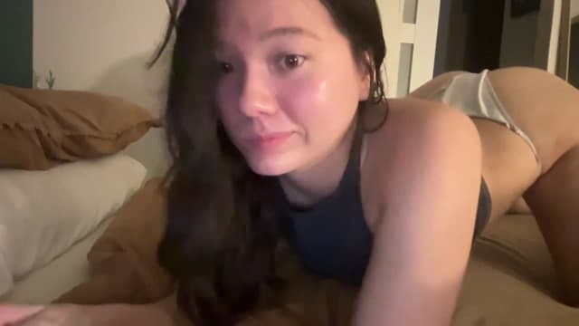 Gallery image thumbnail from imava's myfreecams stream on, 12/28/2024, 10:54 image 12 of 20