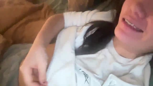 Gallery image thumbnail from imava's myfreecams stream on, 02/05/2025, 23:51 image 10 of 20