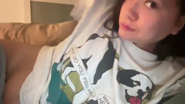 Gallery image thumbnail from imava's myfreecams stream on, 03/15/2025, 02:06 image 18 of 20