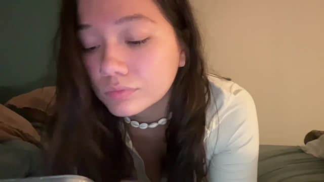 Gallery image thumbnail from imava's myfreecams stream on, 03/28/2025, 19:49 image 13 of 20