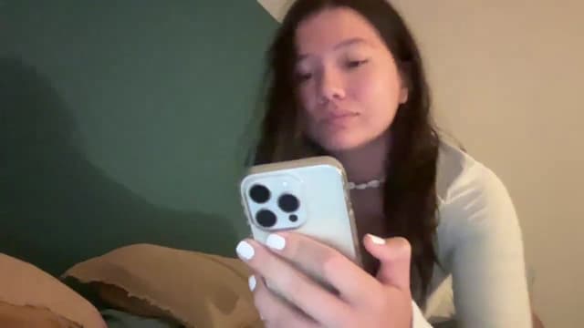 Gallery image thumbnail from imava's myfreecams stream on, 03/28/2025, 19:49 image 12 of 20