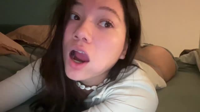 Gallery image thumbnail from imava's myfreecams stream on, 03/28/2025, 20:37 image 5 of 20