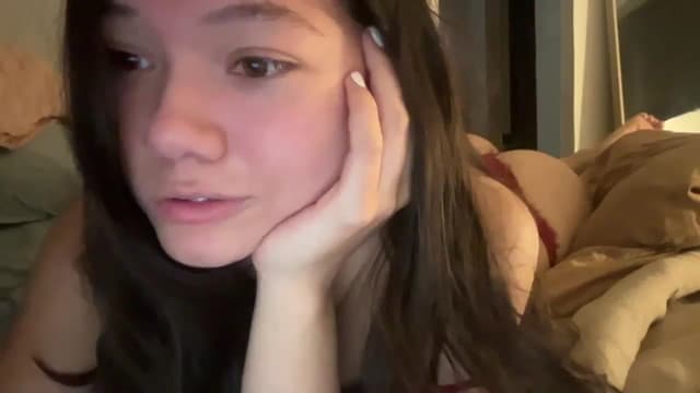 Gallery image thumbnail from imava's myfreecams stream on, 04/02/2025, 18:37 image 14 of 20
