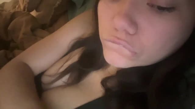 Gallery image thumbnail from imava's myfreecams stream on, 04/05/2025, 18:44 image 7 of 20