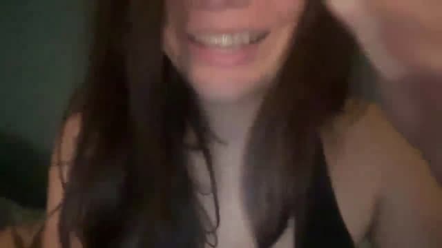 Gallery image thumbnail from imava's myfreecams stream on, 04/05/2025, 21:51 image 9 of 20