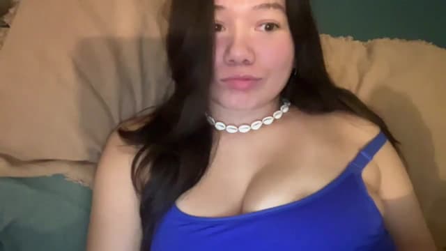 Gallery image thumbnail from imava's myfreecams stream on, 04/10/2025, 06:12 image 2 of 20