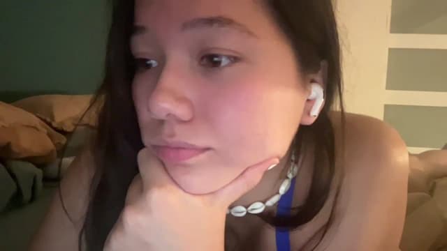 Gallery image thumbnail from imava's myfreecams stream on, 04/14/2025, 11:19 image 15 of 20