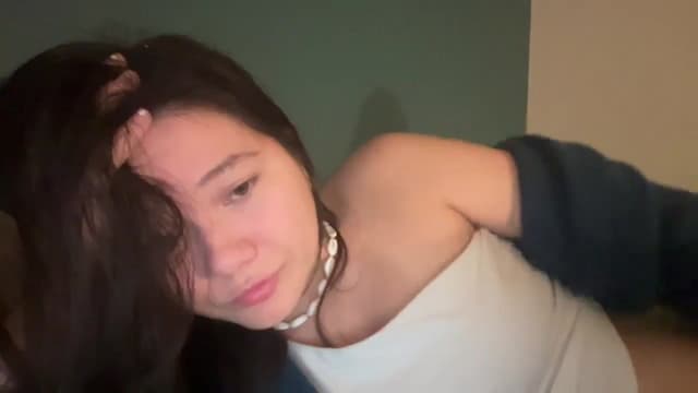 Gallery image thumbnail from imava's myfreecams stream on, 05/03/2025, 08:14 image 17 of 20