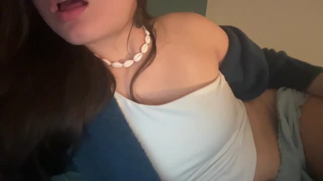 Gallery image thumbnail from imava's myfreecams stream on, 05/03/2025, 08:14 image 5 of 20