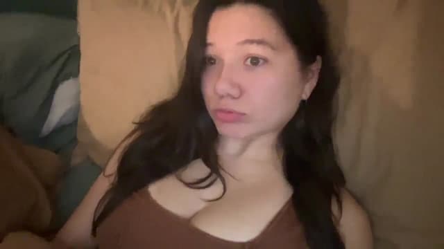 Gallery image thumbnail from imava's myfreecams stream on, 05/04/2025, 10:20 image 8 of 20